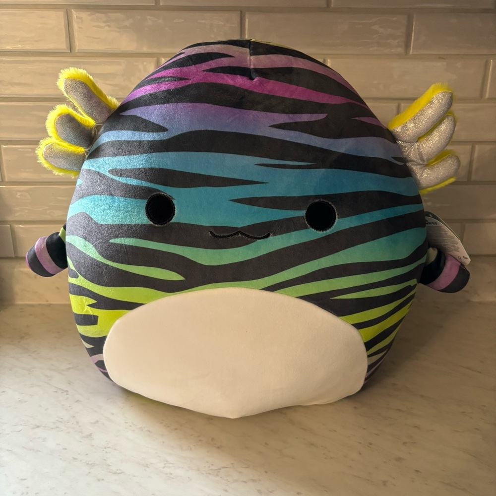 Gawa the Axolotl Squishmallow